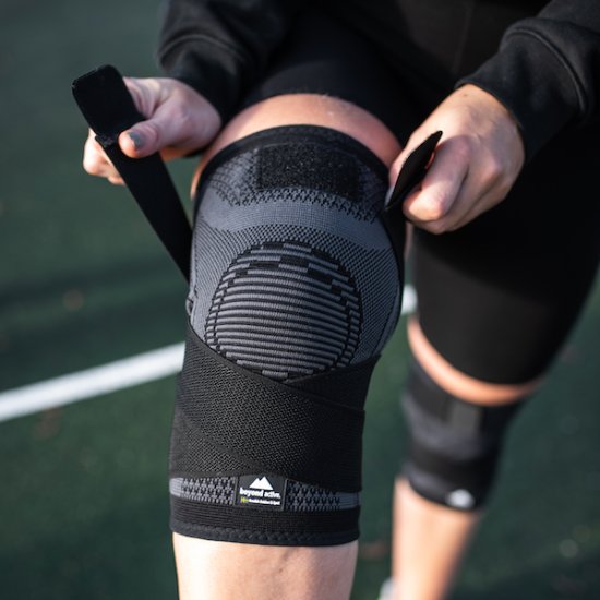 1 par justerbare knee sleeves med kompresjon Elite (1 par) - Trykk på bildet for å lukke