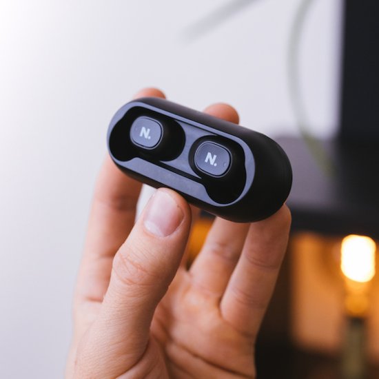 True Wireless Hovedtelefoner - Trykk på bildet for å lukke