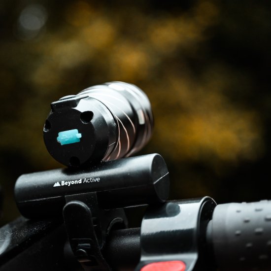 Kraftig LED-sykkellykt - 1000 lumen - Trykk på bildet for å lukke
