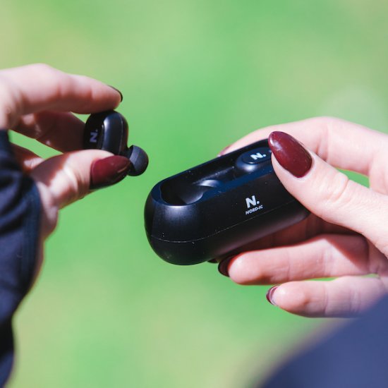 True Wireless Hovedtelefoner - Trykk på bildet for å lukke