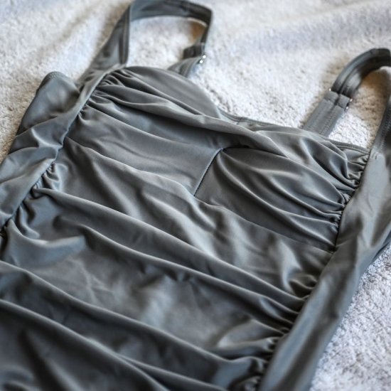 Formende badedrakt med Tummy Control - Trykk på bildet for å lukke