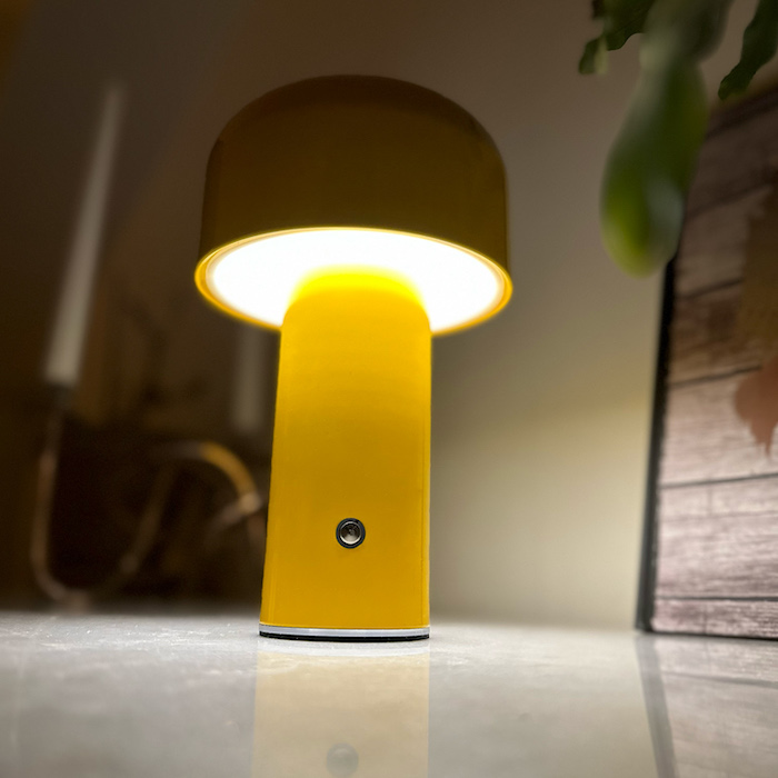 Trådløs bordlampe med dimmer