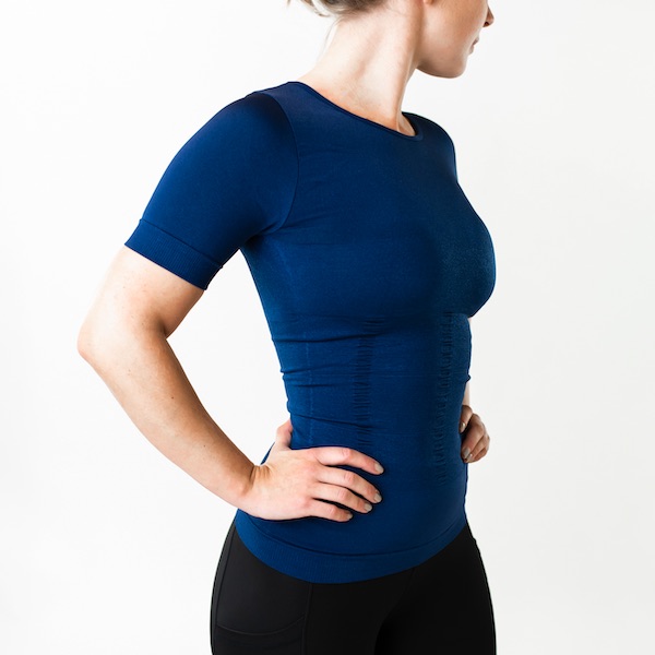 Posture Holdnings T-shirt