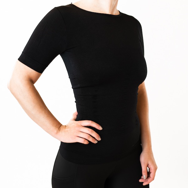 Posture Holdnings T-shirt
