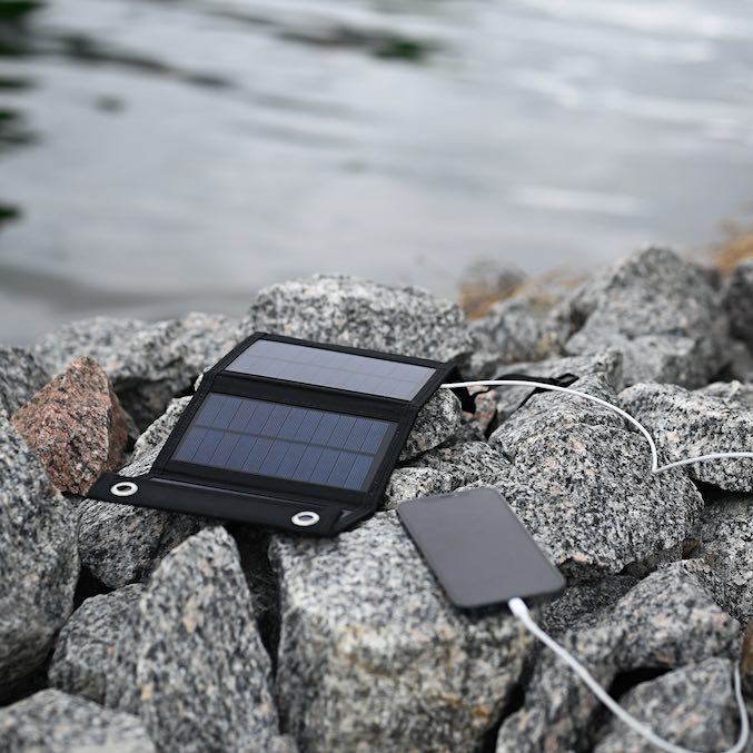 Vanntett solcellelader USB