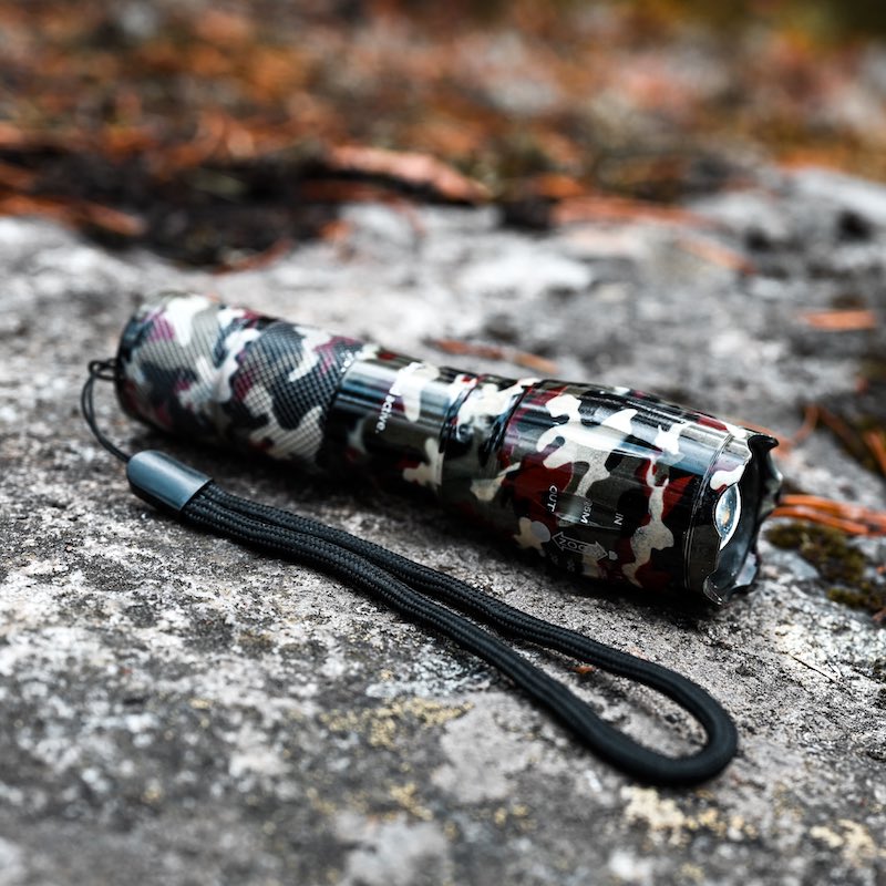 Tactical Flashlight - Lommelykt
